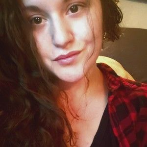 Meet your Posher, Dakota